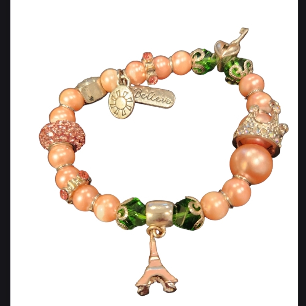 OUI PINK Eiffel tower QUEEN CROWN HEART &KEY BELIEVE CHARM BRACELET 💓